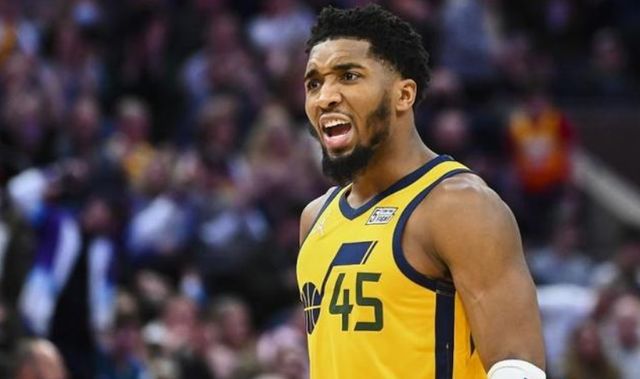 个为体育事 个为体育事