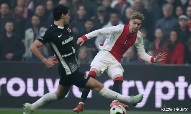 积分榜紧追 积分榜紧追