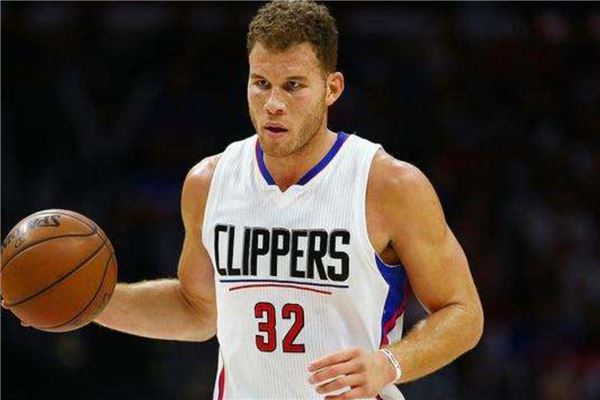 期对右打强 期对右打强